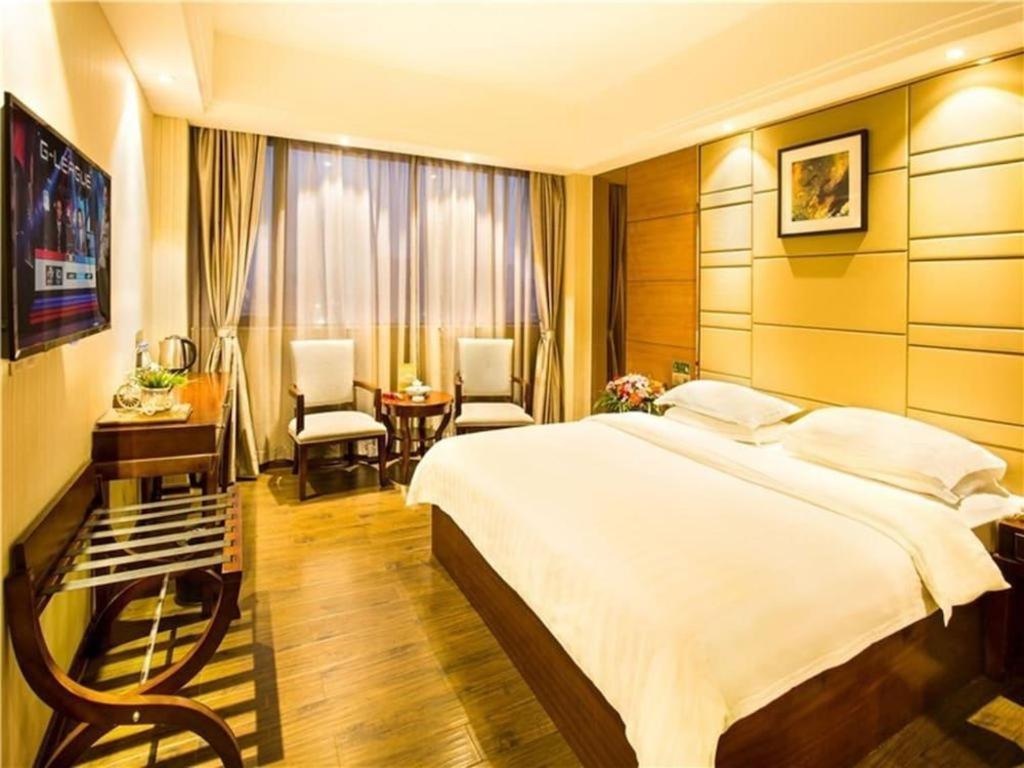 Greentree Inn Guangdong Jieyang Bus Terminal Station Ronghua Avenue Business Hotel Εξωτερικό φωτογραφία