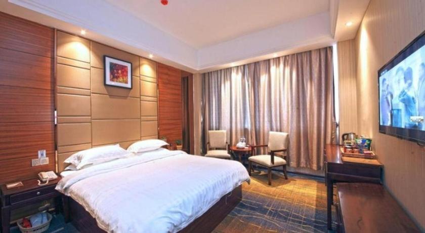 Greentree Inn Guangdong Jieyang Bus Terminal Station Ronghua Avenue Business Hotel Εξωτερικό φωτογραφία