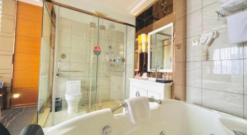 Greentree Inn Guangdong Jieyang Bus Terminal Station Ronghua Avenue Business Hotel Εξωτερικό φωτογραφία